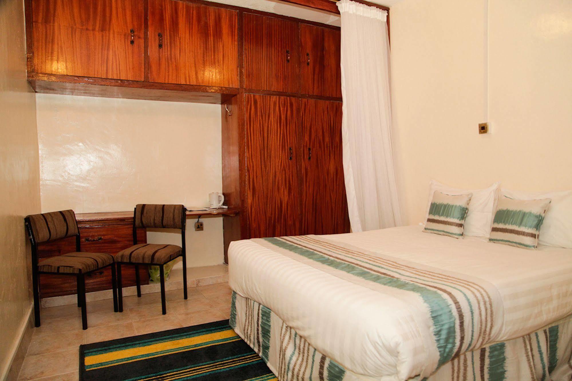 Magnolia Pine Bed & Breakfast Nairobi Exterior foto